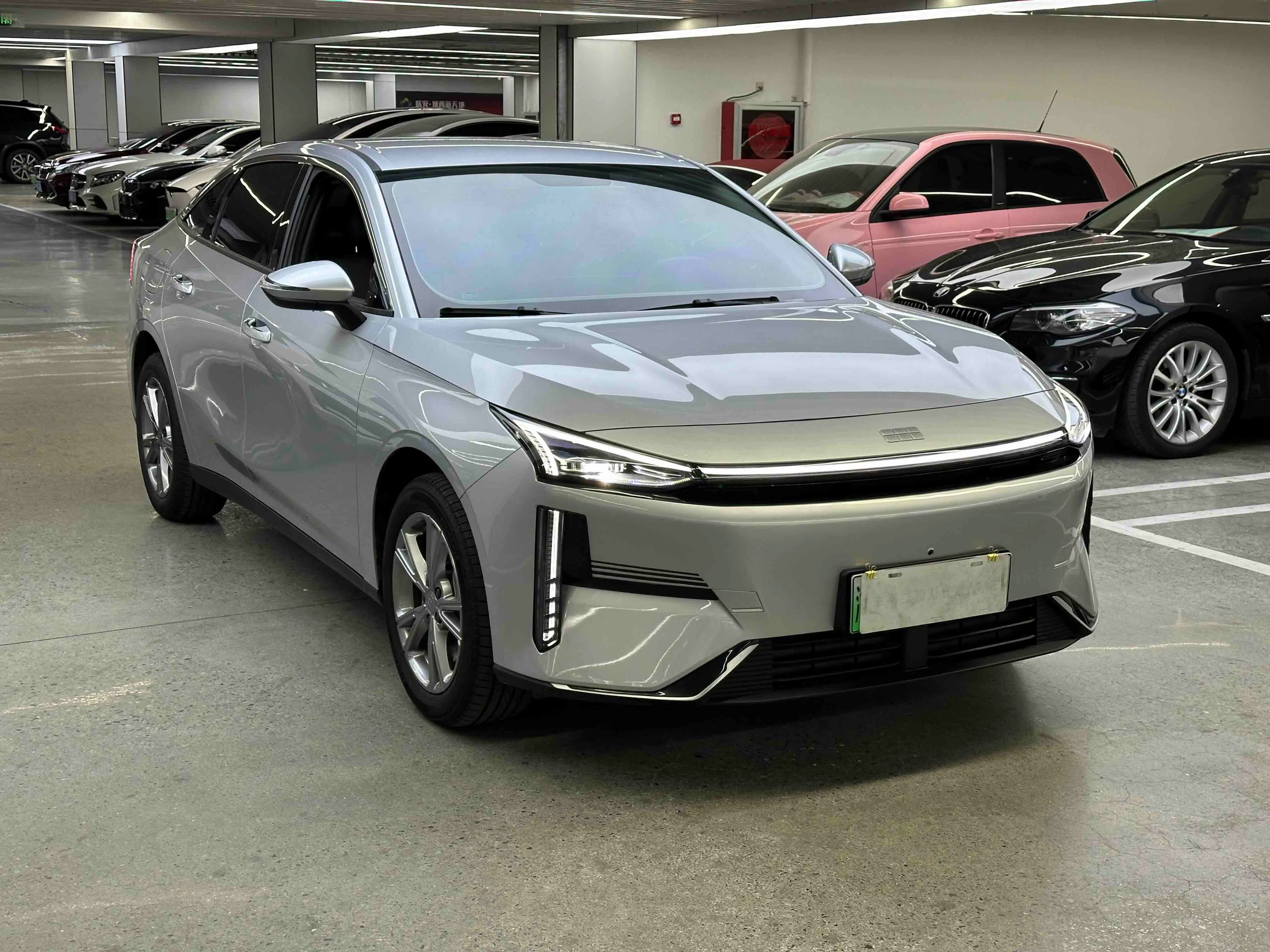 GEELY GALAXY L6 2025